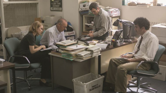 צוות השחקנים של "ספוטלייט" (צילום: יח"צ)