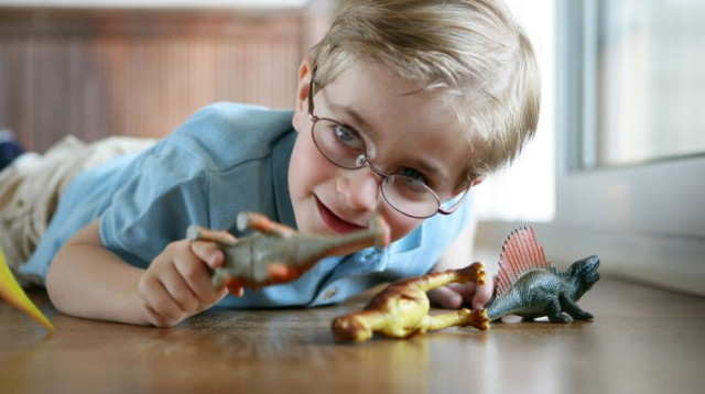 רואים משקפיים (צילום: ingimage ASAP)