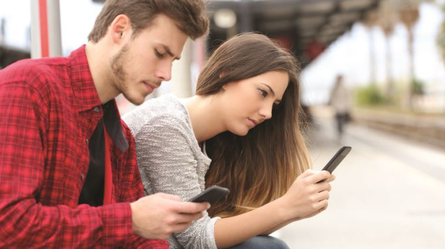 סמארטפון סמארטפונים (צילום: אינגאימג)