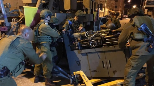 תפיסת מחרטה בשכם (צילום: דוברות שב"כ)