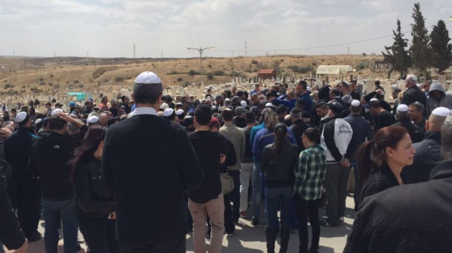 הלווייתה של שמחה דמרי (צילום: דודו גוזלן)