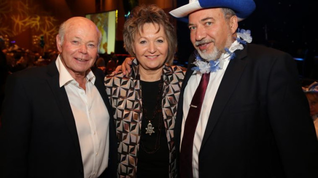 איווט ואלה ליברמן וגבי לסט (צילום: איציק בירן)