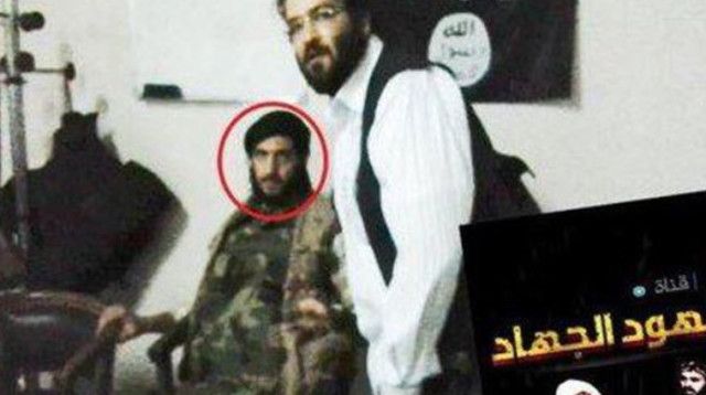 אבו מוחמד א-ג'ולאני (יושב) (צילום: מסך)