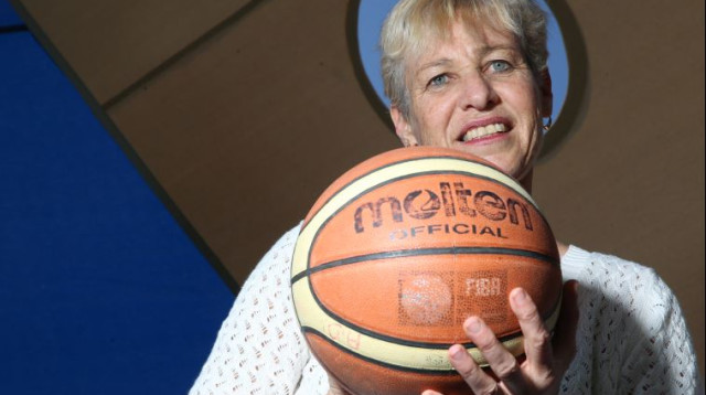 כדורסלנית העבר, ענת דרייגור (צילום: מירי צחי)