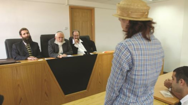 בית דין רבני לגיור (צילום: פלאש 90)