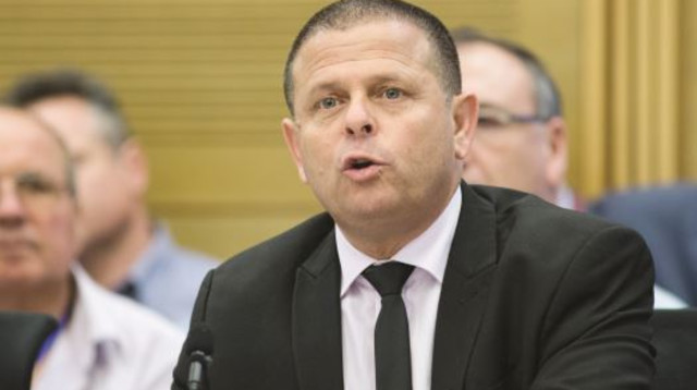 איתן כבל (צילום: יונתן זינדל, פלאש 90)