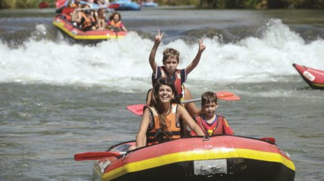 קייקים בכפר בלום (צילום: יח"צ)