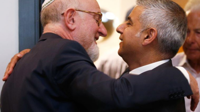 סאדיק חאן (צילום: רויטרס)