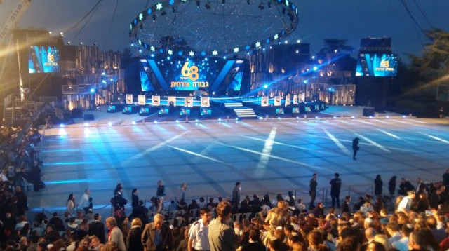 טקס הדלקת המשואות בהר הרצל (צילום: משה כהן)