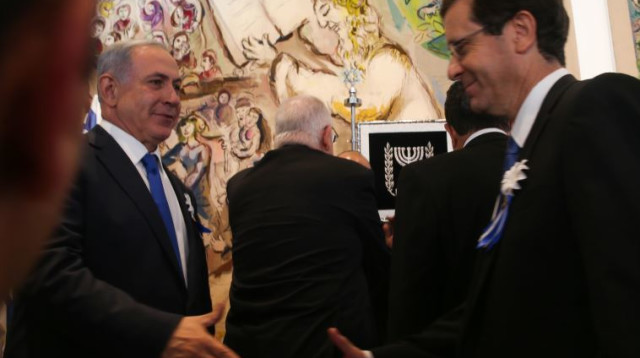 בנימין נתניהו ויצחק הרצוג (צילום: נתי שוחט, פלאש 90)