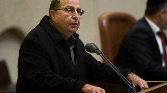 משה יעלון במליאת הכנסת (צילום: יונתן זינדל, פלאש 90)