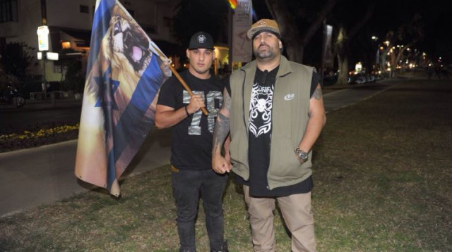 הפגנה נגד כניסת ליברמן לקואליציה (צילום: אבשלום ששוני)