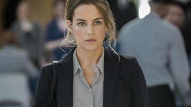 ריילי קיאו ב"מאהבת בתשלום מראש" (צילום: יח"צ)