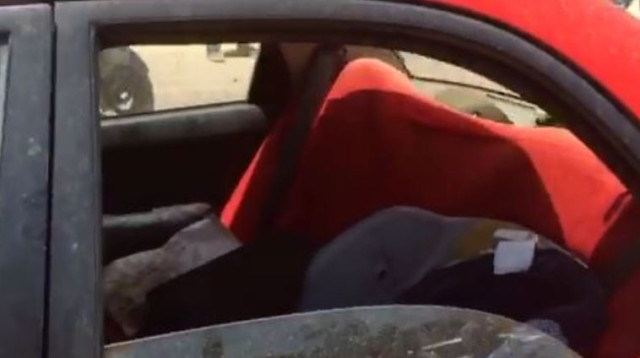 הרכב בו נשכח הפעוט באשדוד (צילום: מסך)