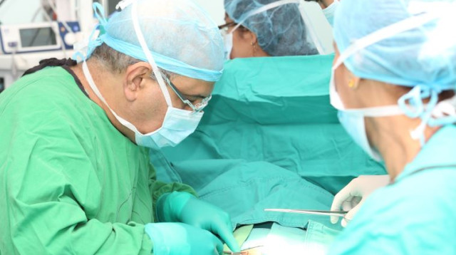 חדר ניתוח (צילום: אינגאימג)