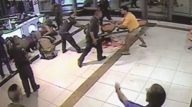 זירת הלינץ' בבאר שבע (צילום: מצלמות אבטחה)