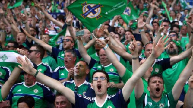 אוהדי צפון אירלנד (צילום: Getty images)