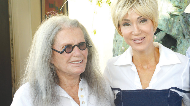 עירית אורן גונדרס ואילנה גור  (צילום: מוקי שוורץ)