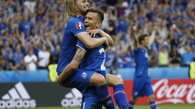 איסלנד חוגגת היסטוריה (צילום: רויטרס)