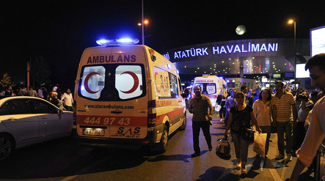 נמל התעופה אטאטורק באיסטנבול, פיגוע בנמל התעופה באיסטנבול (צילום: Getty images)