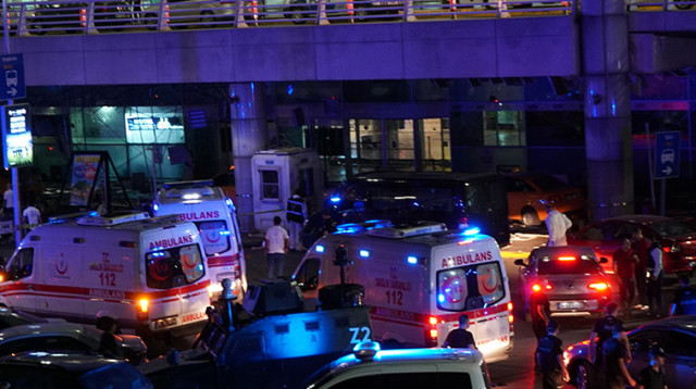 נמל התעופה אטאטורק באיסטנבול, פיגוע בנמל התעופה באיסטנבול (צילום: Getty images)