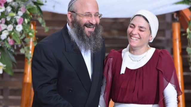 מיכאל מרק זכרו לברכה ורעייתו חווה (צילום: באדיבות המשפחה)