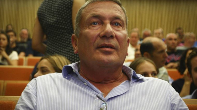 נוחי דנקנר בבית המשפט (צילום: עמי שומן, פול)