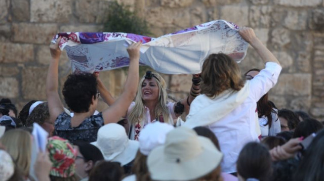 נשות הכותל (צילום: מרק ישראל סלם)