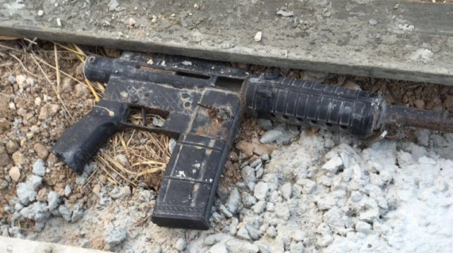 רובה שנתפס במסגרת המעצר (צילום: תקשורת שב"כ)