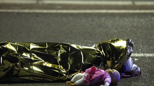 הפיגוע בניס (צילום: רויטרס)