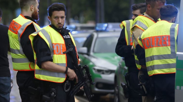 זירת הירי במינכן (צילום: רויטרס)