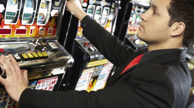 מכונת מזל, אילוסטרציה (צילום: אינגאימג)