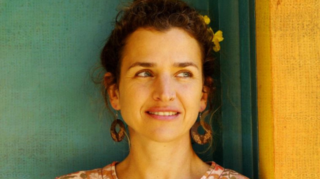 עלמה זהר (צילום: שרה פלוט)