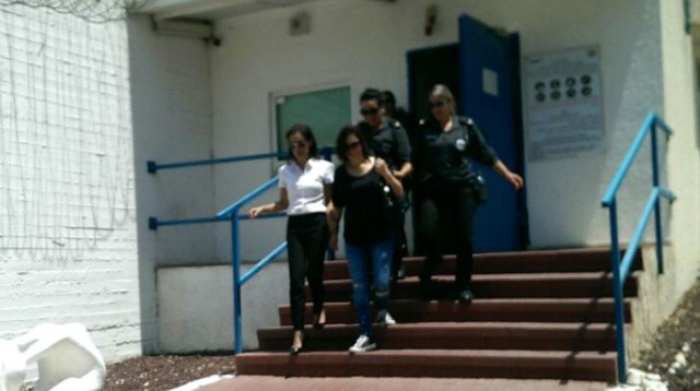 אתי אלון (צילום: אבשלום ששוני)