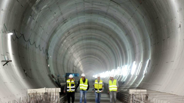 תוואי הרכבת המהירה לירושלים (צילום: %אבשלום ששוני%)