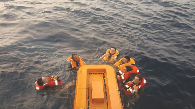 תרגיל נטישה בלב ים, חיל הים (צילום: דובר צה"ל)