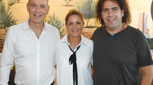 יוסי גביזון, אתי וגבי רוטר (צילום: אביב חופי)