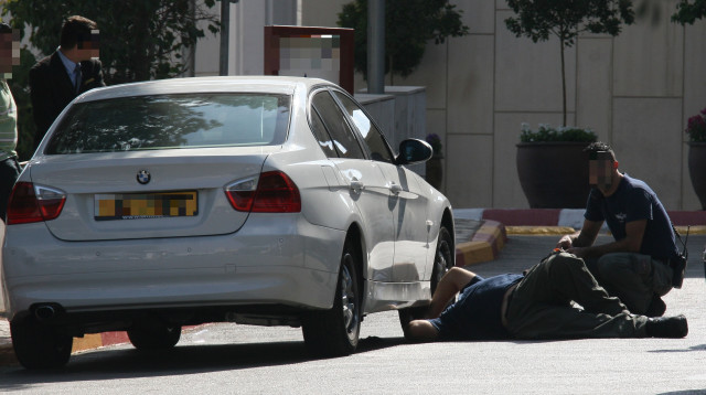 מטען חבלה הוצמד לרכב, ארכיון (צילום: אנה קפלן, פלאש 90)