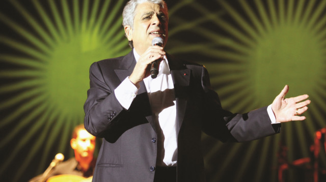 אנריקו מסיאס (צילום: איציק בירן)