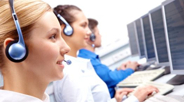 נציגי מענה טלפוני (צילום: Bigstockphoto)