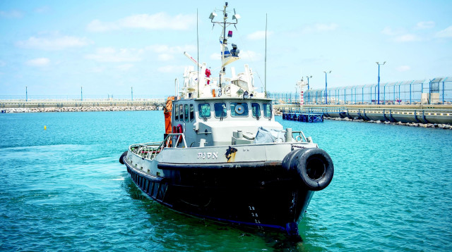 ספינה גוררת  (צילום: גבי קרממן חדד, דוברות זרוע הים)