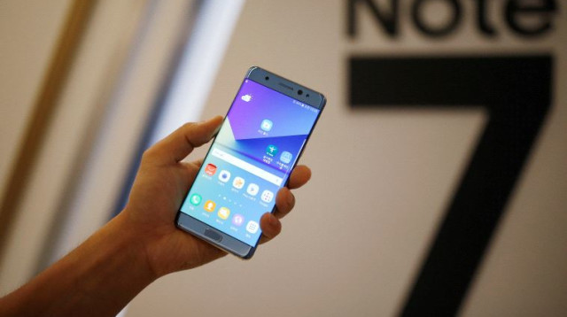 סמסונג נוט 7 (צילום: רויטרס)