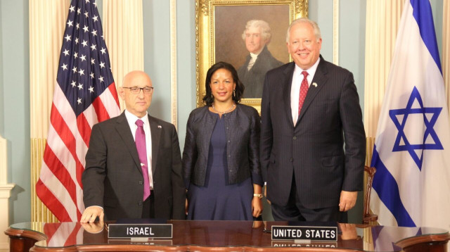 נחתם הסכם הסיוע לישראל (צילום: שגרירות ישראל בוושינגטון)