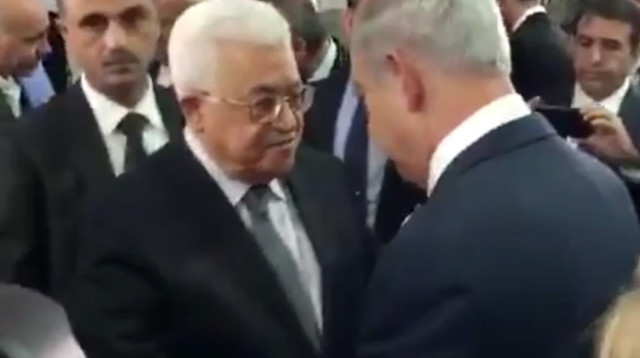 אבו מאזן ונתניהו (צילום: AFP)