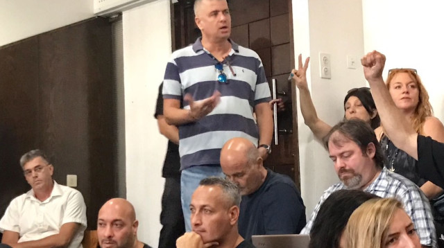 רפי רותם בבית המשפט (צילום: מור שמעוני)