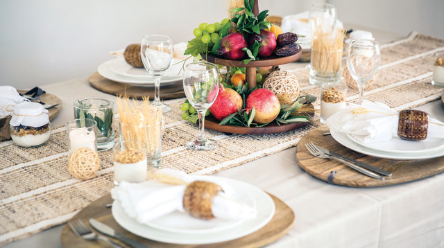 שולחן חג (צילום: הדס פרוש , פלאש 90)