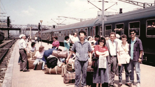 העלייה הרוסית (צילום: הארכיון המשפחתי של יהודה עציון)