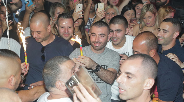 עומר אדם (צילום: שוקה כהן)