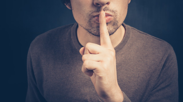 דמי שתיקה, אילוסטרציה (צילום: אינגאימג)