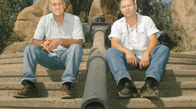 מורדי ארזי ואיציק ארנון (ארכיון) (צילום: אריאל בשור)